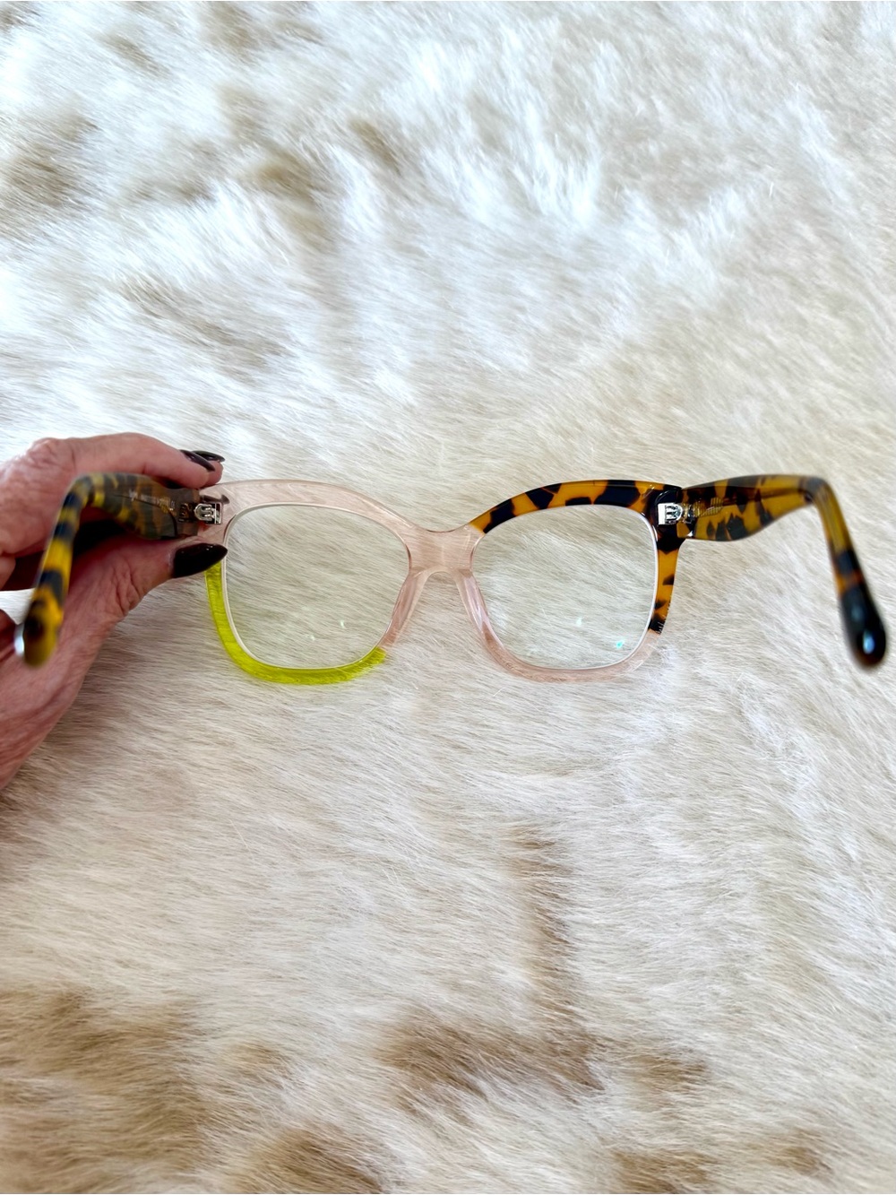 Acid green & tortoiseshell Vooglam Ronaldo eyeglass frames N - Picture 6 of 10